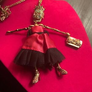 Betsey Johnson Prom Party Skull Pendant - 14